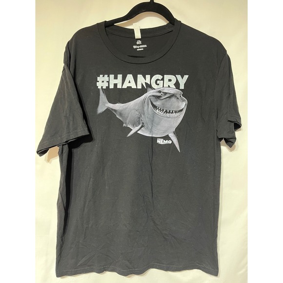 Disney Pixar Finding Nemo Hangry Shark Graphic T Shirt Adult L - Picture 1 of 4